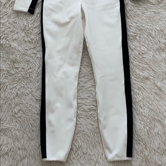 NWT Cordova signature belted ski suit ( fits snug) - Picture 15 of 15